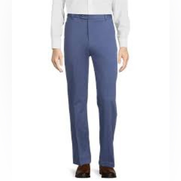 Roundtree & Yorke
Travel Smart Flat Front Straight Fit Blue Dress Pants - Picture 2 of 11